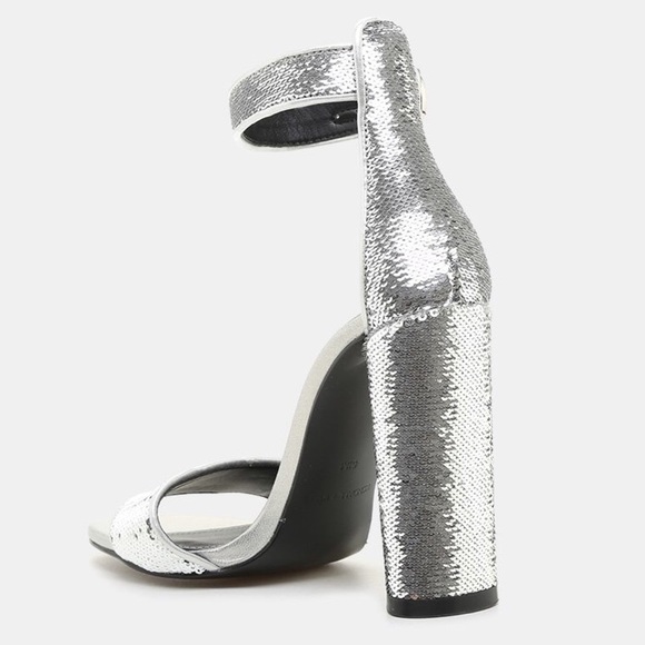 KENDALL & KYLIE GISELLE 11 SEQUIN DRESS SANDAL - Picture 7 of 7